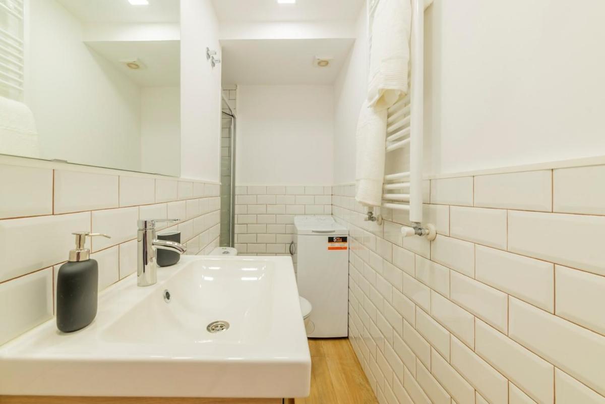 Encantador Apartamento Atocha Μαδρίτη Εξωτερικό φωτογραφία