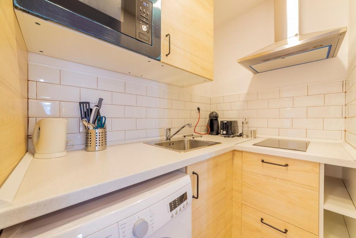 Encantador Apartamento Atocha Μαδρίτη Εξωτερικό φωτογραφία